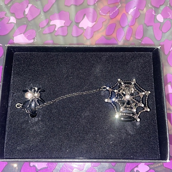 Two-Finger Chain Ring Faux Pearls & Rhinestone - Picture 2 of 4